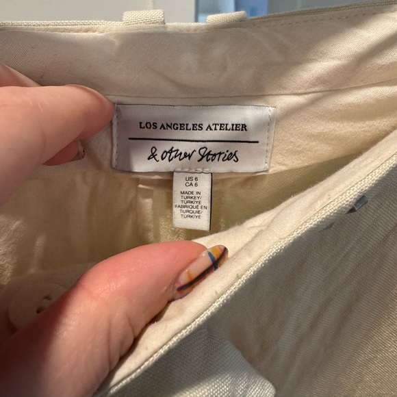 Cream colored & other stories pants. Super wearable, comfortable material. - Picture 5 of 8